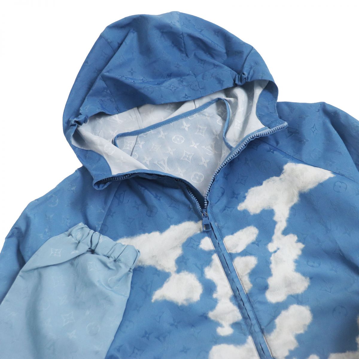LOUIS VUITTON Blouson Main: 85% nylon, Main: 15% polyester Light blue mens 46
