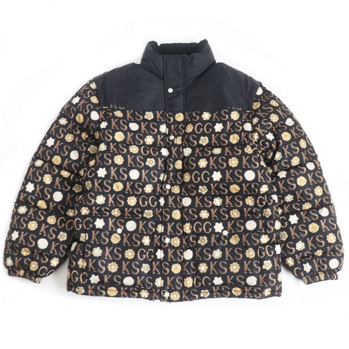 GUCCI Down vest Outer: 100% nylon, Part: 100% cotton, Lining: 100% nylon, Filling: 90% down, Filling: 10% feather Black type mens 50