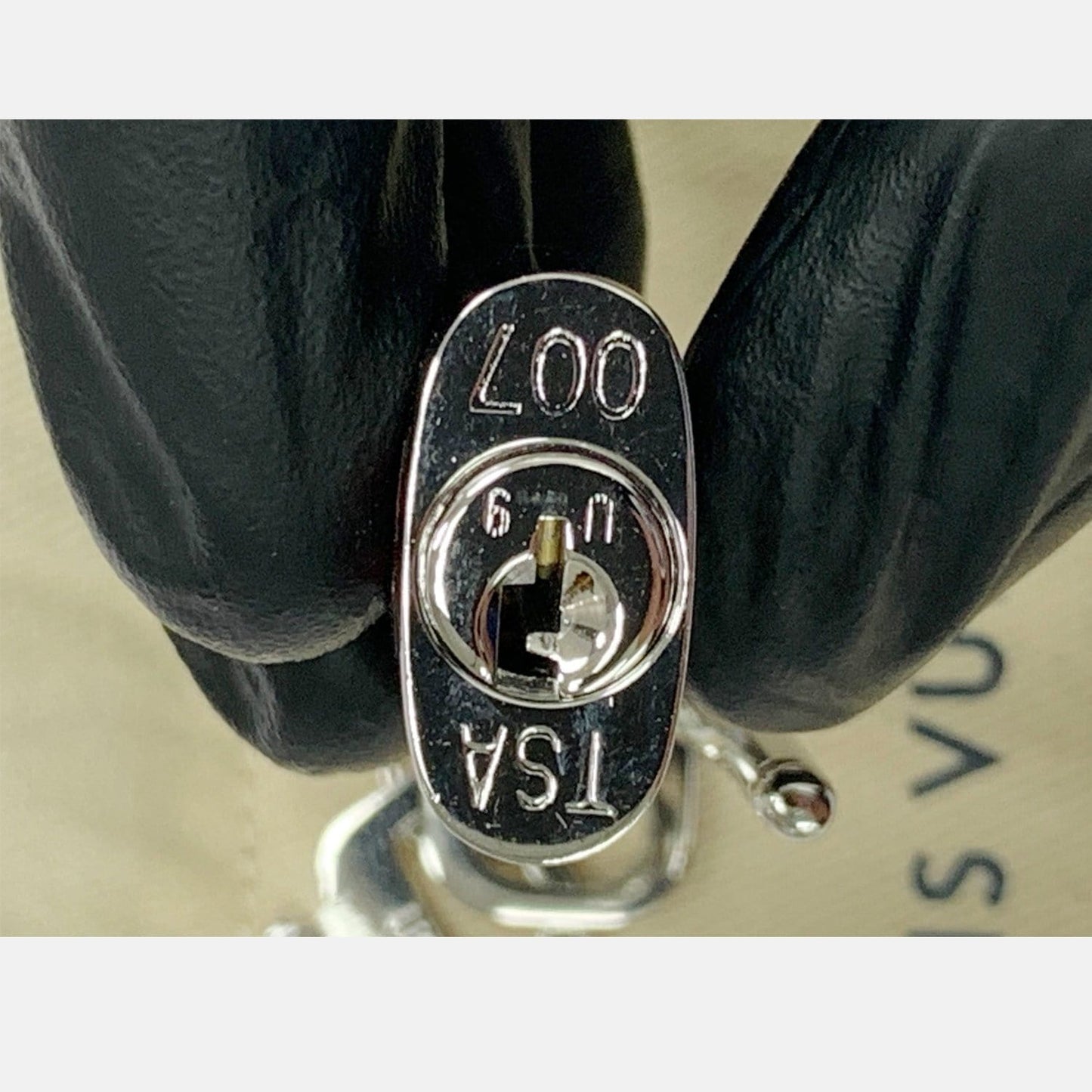 LOUIS VUITTON TSA Lock and Key Set Silver Number 007
